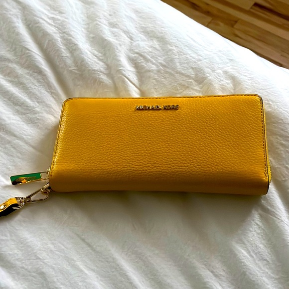Brand new long wallet